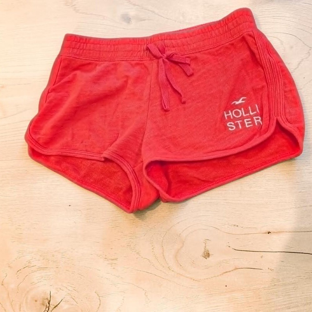 Hollister short shorts size S